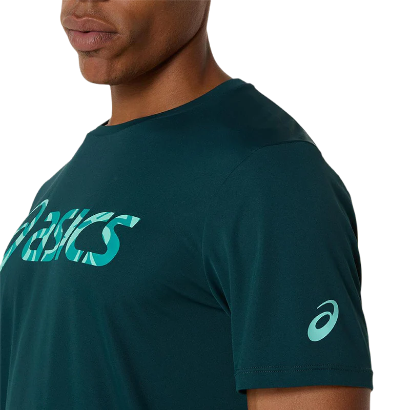 Camiseta Asics Match Seasonal Graphic Verde Saxon - Image 4