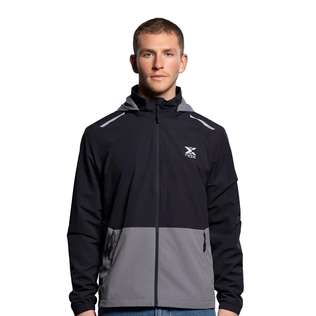 Cortavientos NOX Black/Dark Grey 2026