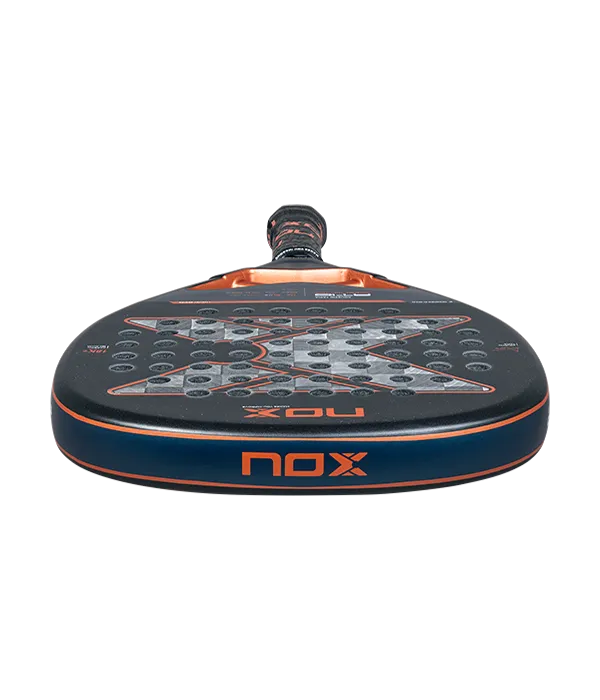 Pala Nox AT10 Genius Attack 18K 2025 Agustín Tapia - Image 4